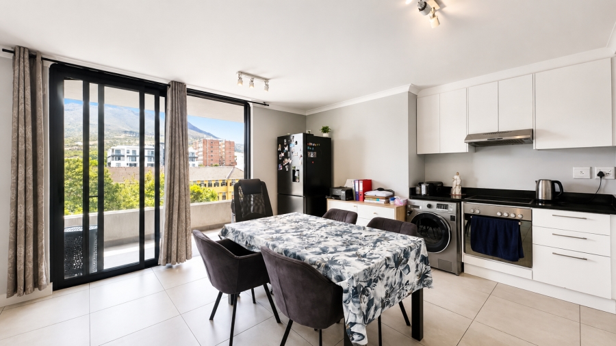 2 Bedroom Property for Sale in Observatory Western Cape